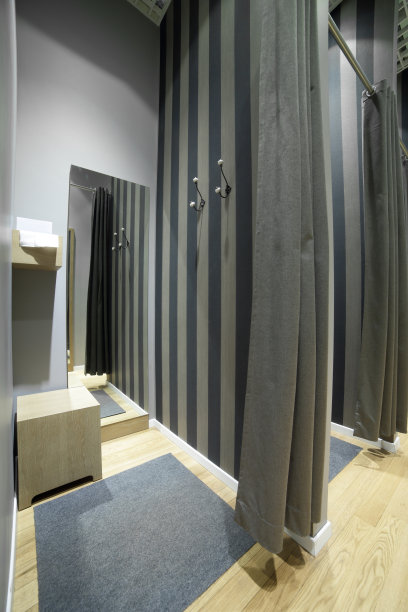 布店试衣间内部图片下载