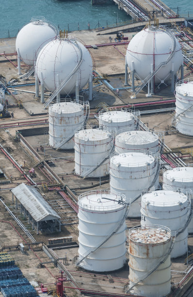 石油储罐图片下载