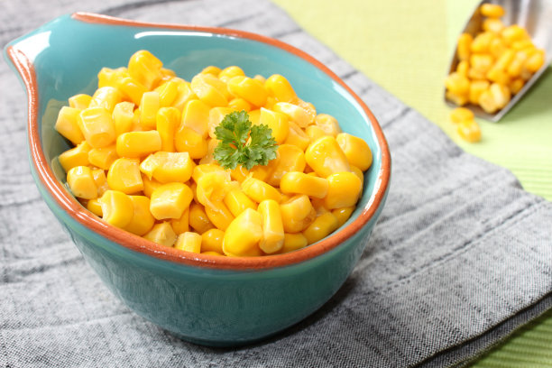 碗里的玉米图片下载