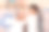 小男孩在浴室里洗手图片下载