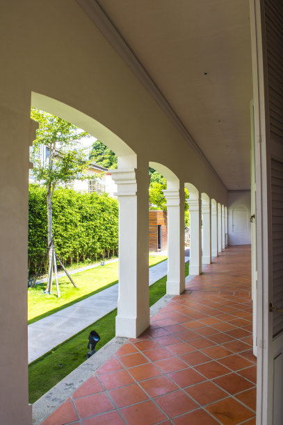 柱，建筑结构，建筑外观，人行道，图片下载