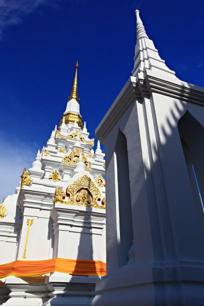 柴亚宝塔图片下载