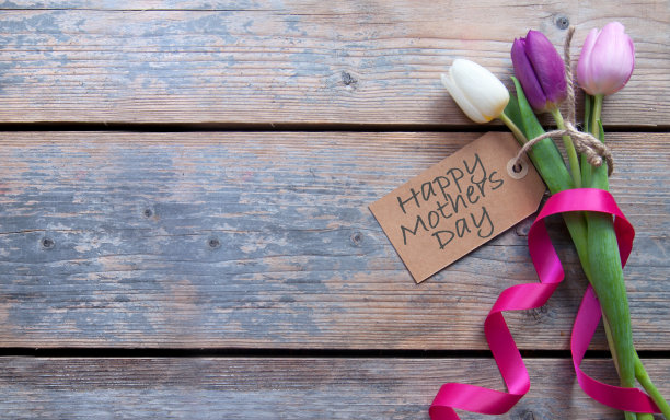 母亲节礼物鲜花图片下载