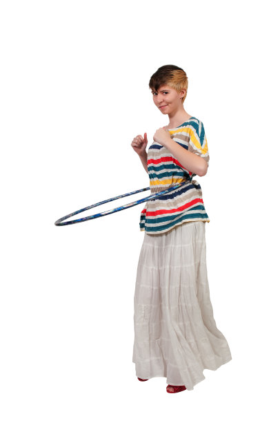 抱呼啦圈的女人图片下载