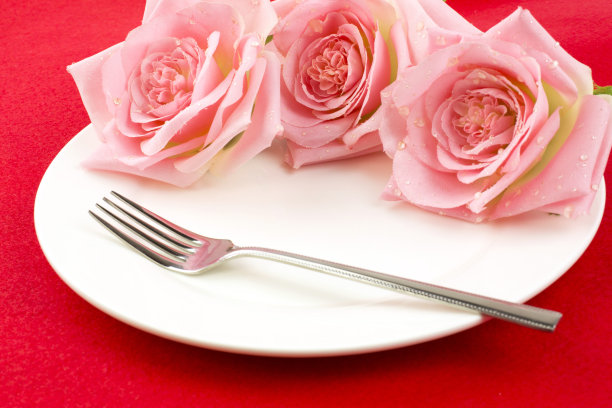 叉和玫瑰图片下载