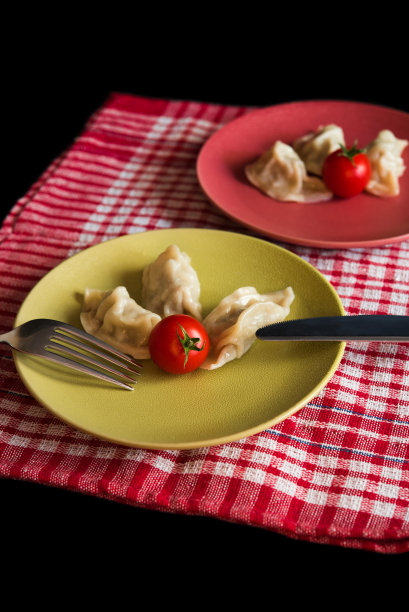 番茄蒸中国饺子图片下载