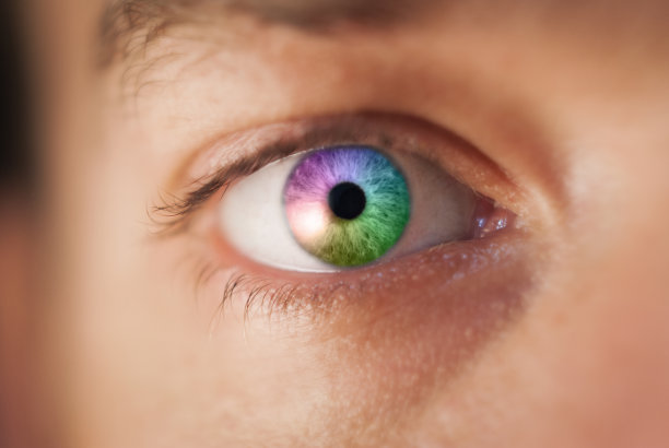 彩虹色的眼睛近距离看图片下载
