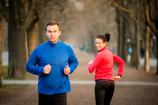 慢跑在公园图片下载