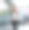 街头时尚的概念。城里年轻美丽的模特。图片下载