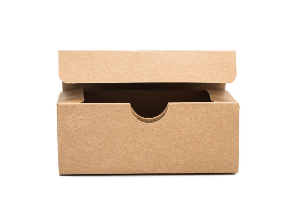 空的棕色名片盒。图片下载