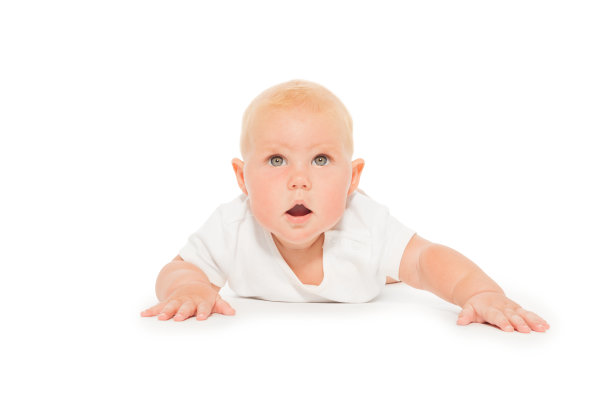 看起来可爱的小婴儿穿着白色的紧身衣图片下载