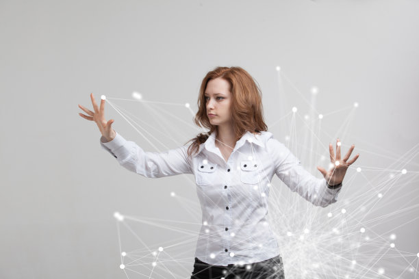 全球网络连接概念，女性与未来的界面工作图片下载