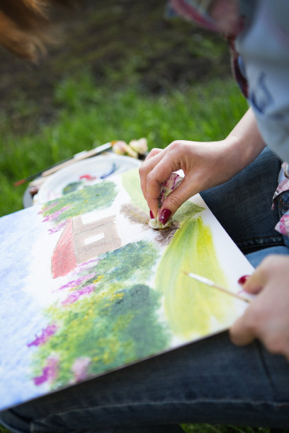 画家画一幅画图片下载