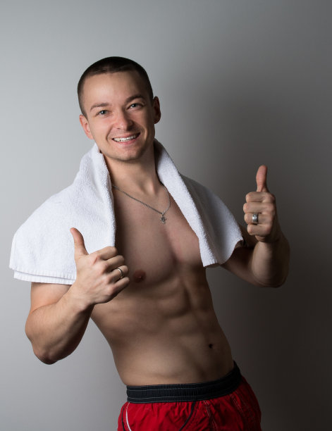 运动员对结果很满意图片下载