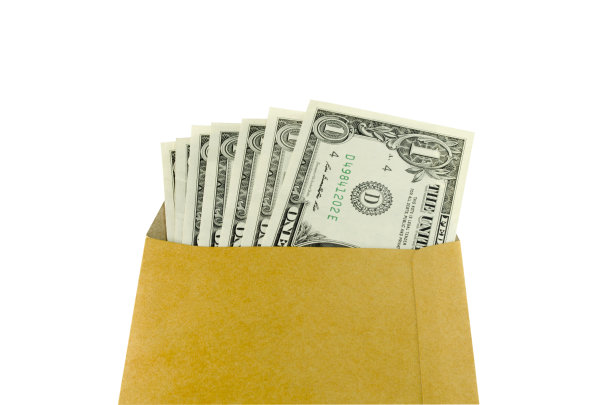 一美元彩色钞票在棕色信封。图片下载