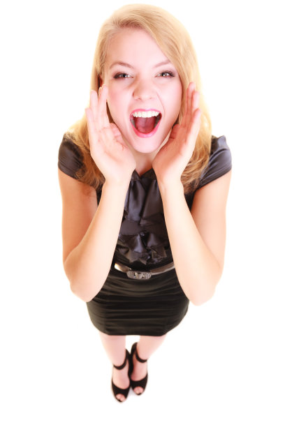 喊叫的白人女商人图片下载