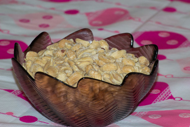 盐的坚果图片下载