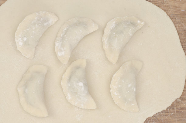 生饺子素材图片