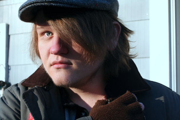 水平冬天肖像图片下载