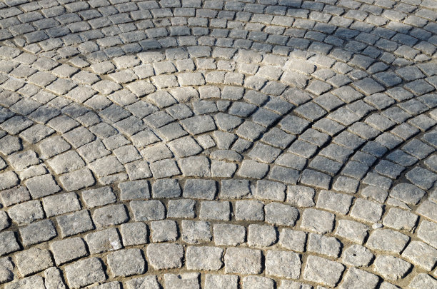 用石头筑成的道路。图片下载