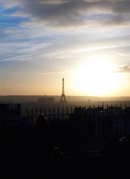 日落在巴黎图片下载