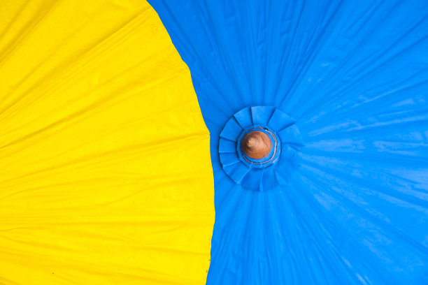 颜色的对比图片下载