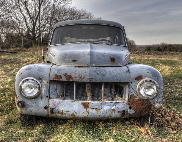 废弃的汽车图片下载