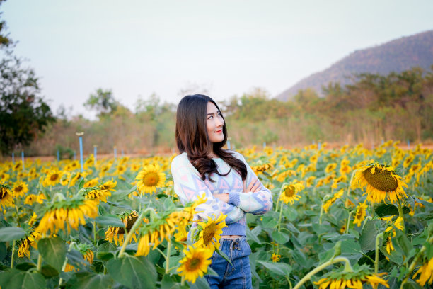 美丽的女孩图片下载