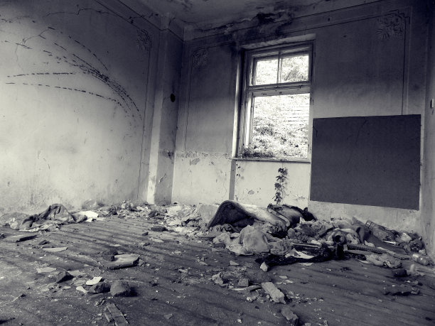 旧房子里的卧室图片下载