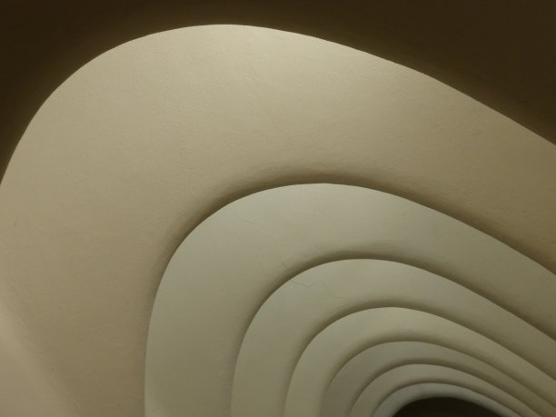 屋顶抛物线图片下载