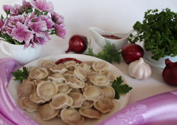 德拉米斯图片下载