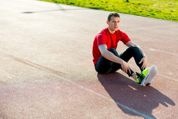 运动的人休息图片下载