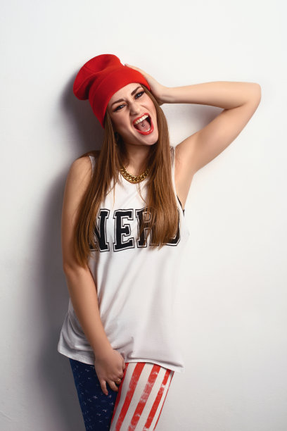 演播室里的美女图片下载