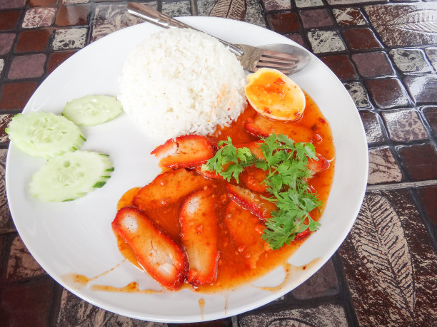 米-酱烧红猪肉图片下载