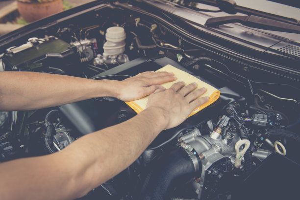 清洁汽车引擎图片下载