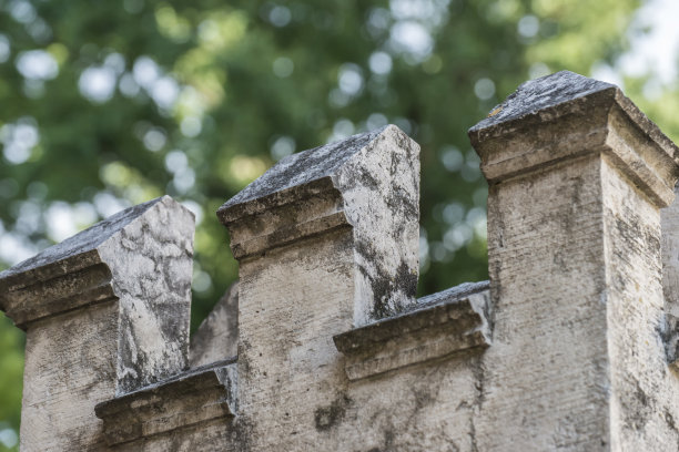 雷根斯堡圣彼得城的城垛图片下载