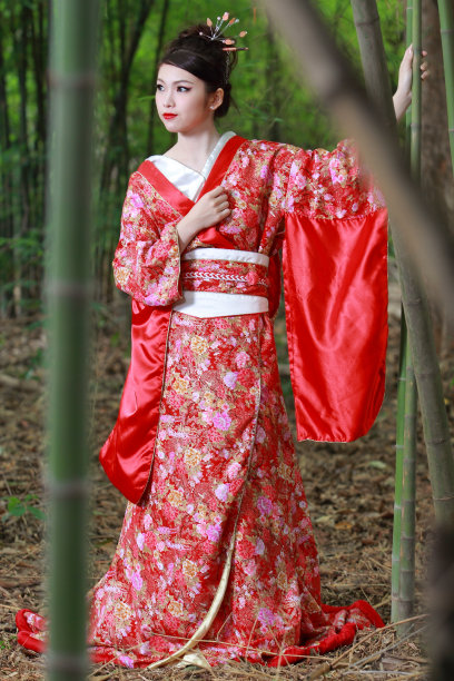 穿和服的女孩图片下载