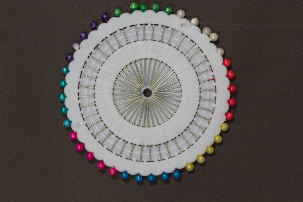 颜色的针图片下载