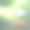 手绘矢量卡通鸟在模糊的背景。Greeteng或图片下载