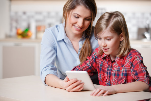 玩数字平板电脑图片下载