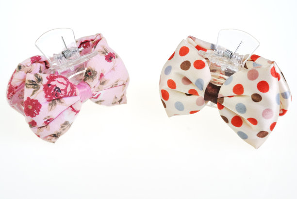 可爱的发夹孤立在白色的背景图片下载