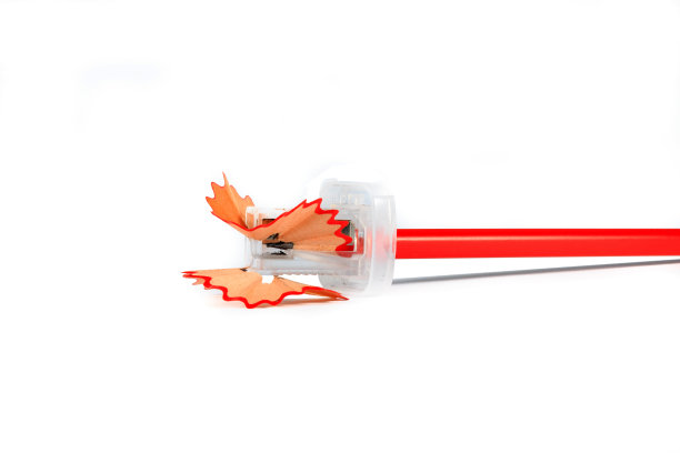 带卷笔刀的木铅笔图片下载