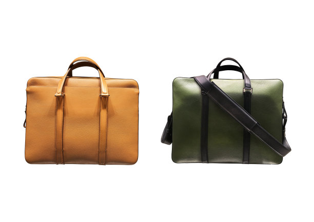 白色背景的男士包图片下载