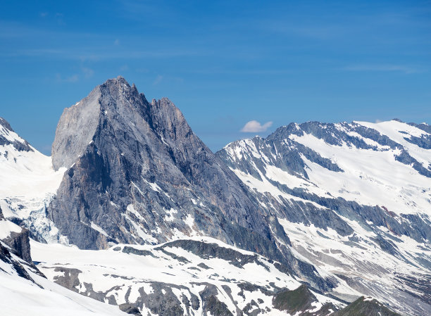 大的岩石。图片下载