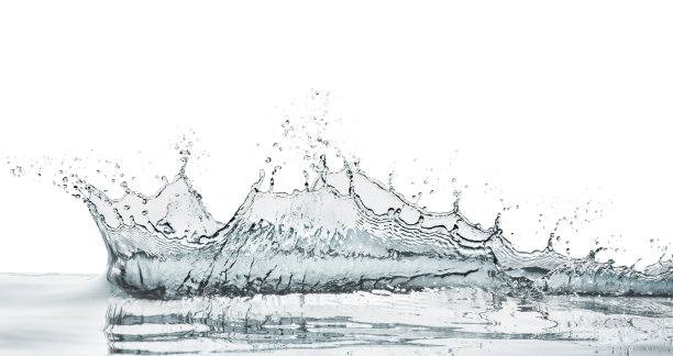 水在平静的表面飞溅图片下载