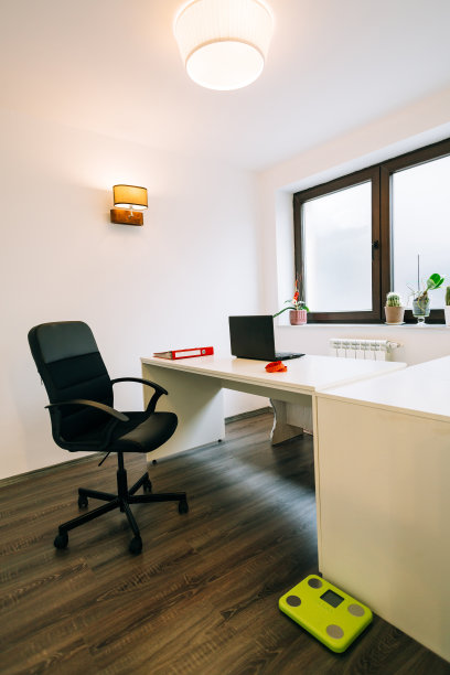 健身房里的办公室图片下载