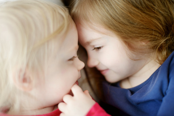 姐姐的爱图片下载