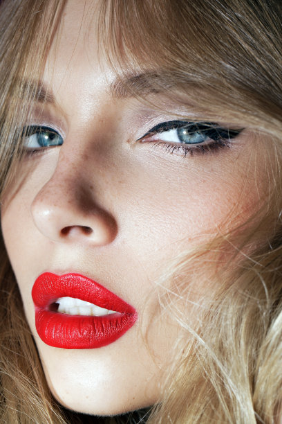漂亮的女孩，红唇图片下载