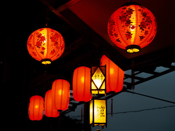 台湾的荷花灯图片下载