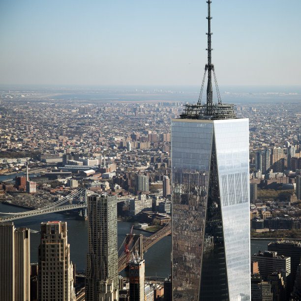 高高在上的帝国图片下载